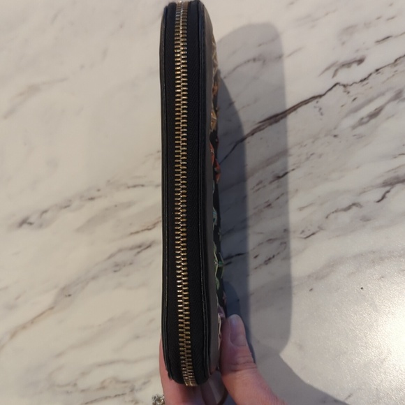 AUTH Jimmy Choo Multi-Colored Metal Star-Studded Leather Wallet - Picture 9 of 13